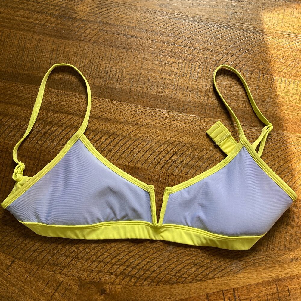Pepper Swim V-Wire Bikini Top Shiso Lavender